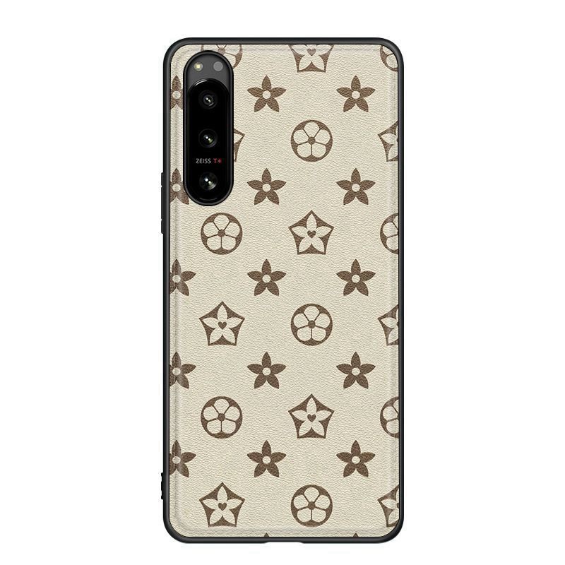 iPhone14 pro max 14 plus 13 SE3 第三世代 ケース lv