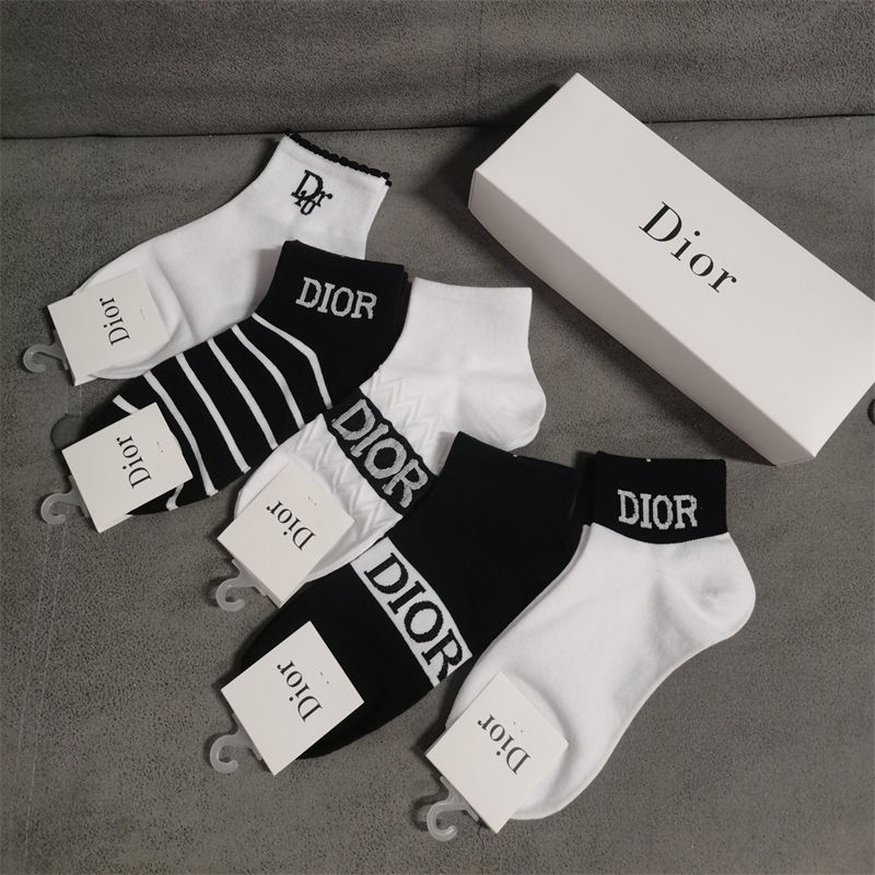 Gucci  スポーツ くつした
